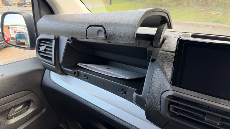 Vauxhall Vivaro L2 Diesel 2.0 Turbo D 145 Prime H1 Van Auto